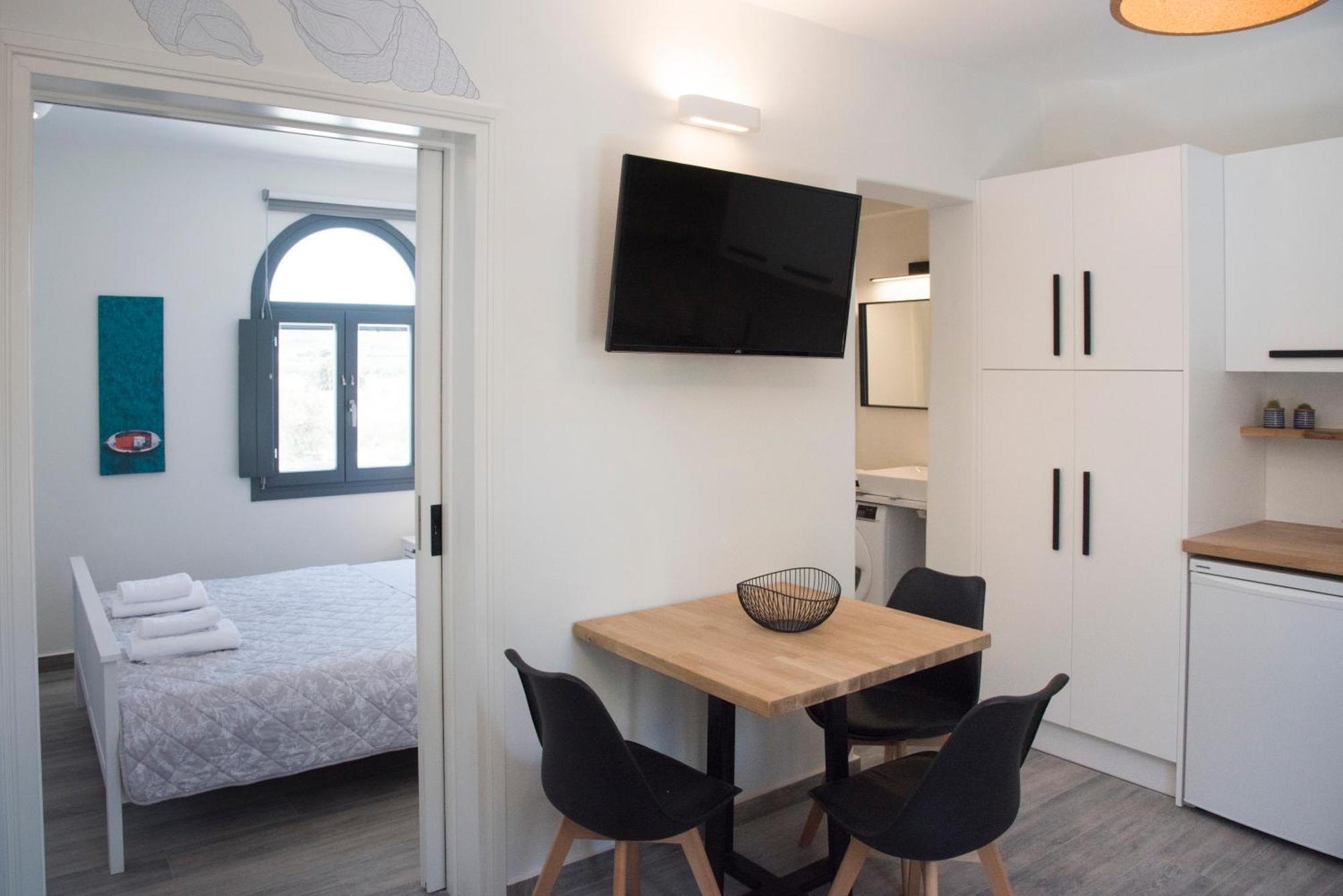 Isterni White New 1Bd House With Private Jacuzzi In Isterni别墅 外观 照片