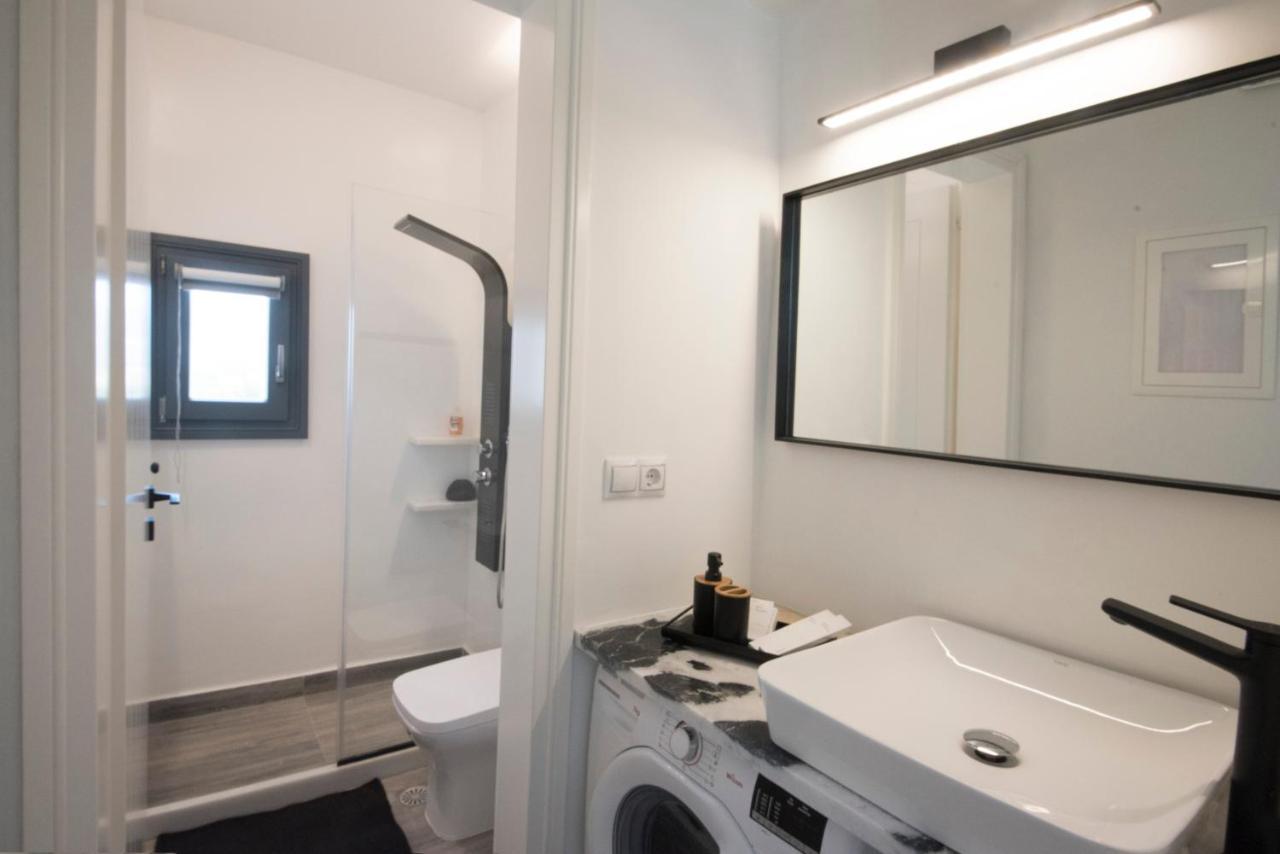 Isterni White New 1Bd House With Private Jacuzzi In Isterni别墅 外观 照片