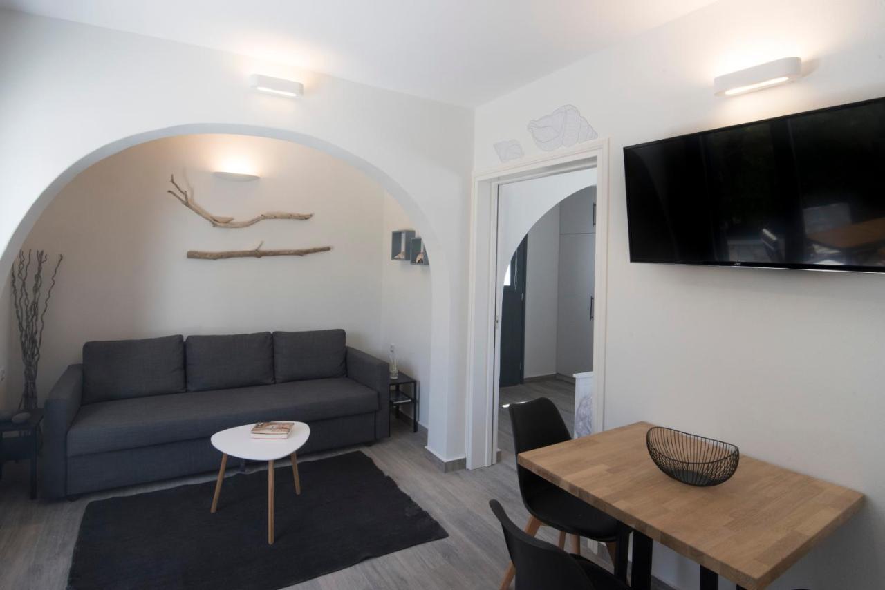 Isterni White New 1Bd House With Private Jacuzzi In Isterni别墅 外观 照片